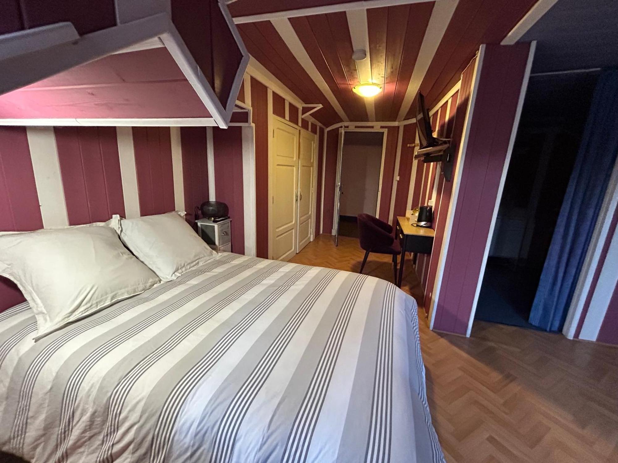 Chambres D'Hotes La Cheminee Tardets-Sorholus Екстериор снимка